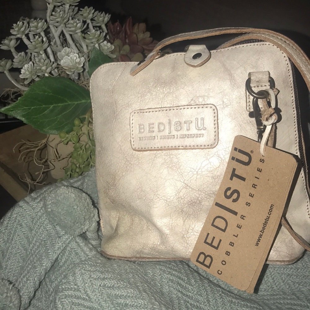 Bed|Stu Small Crossbody Bag in Light Beige/Cream